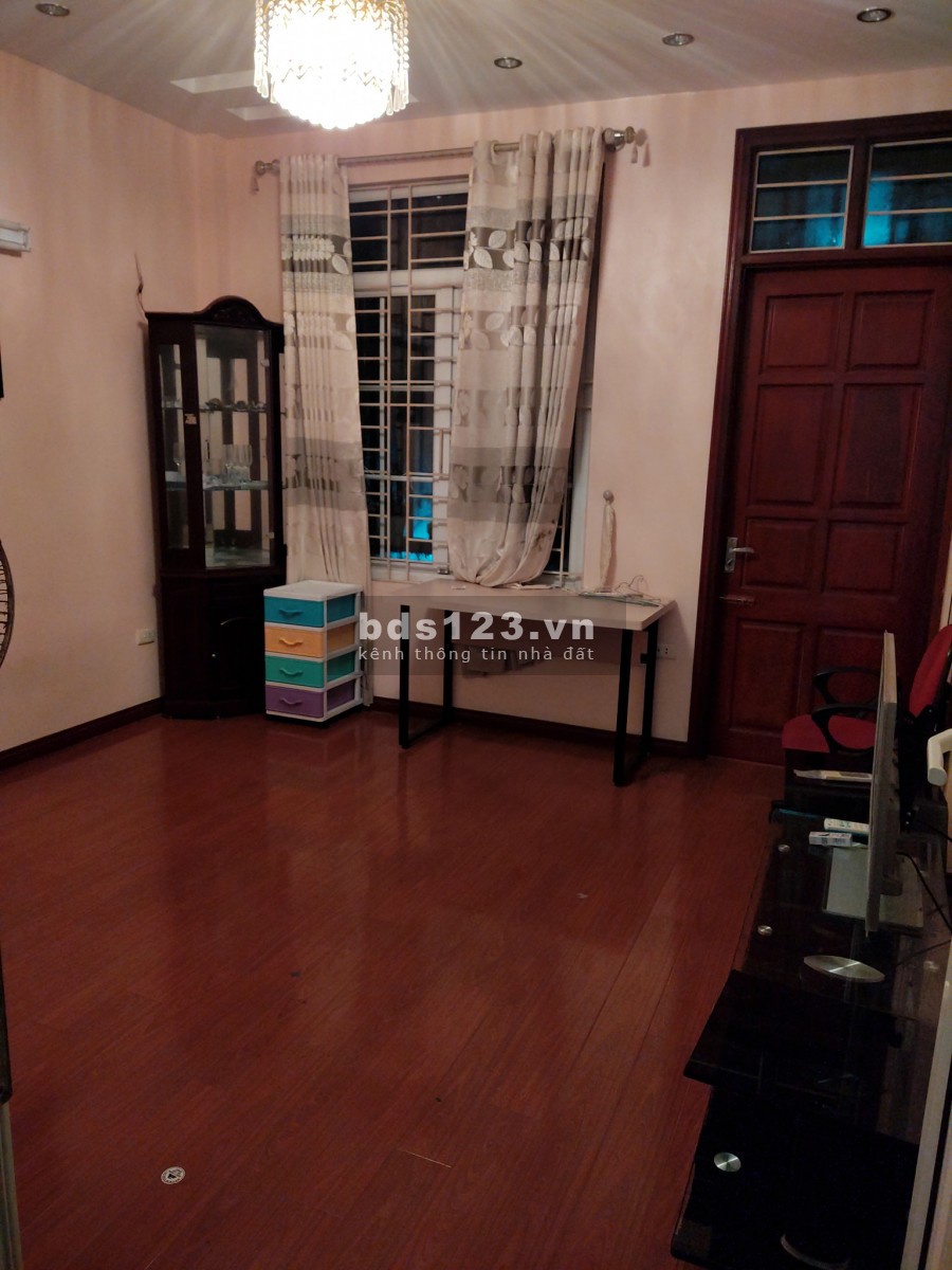 Bán nhà Liền kề Ngô Thì Nhậm Hà Đông, 5 tầng vỉa hè rộng, kinh doanh tốt, nhà đẹp, ở luôn chỉ 6 tỷ nhỉnh