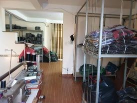 Vip Tân Bình sát Quận 10 khu sầm uất. Hẻm 5m 5 tầng BTCT giá chỉ 70 triệu/m2