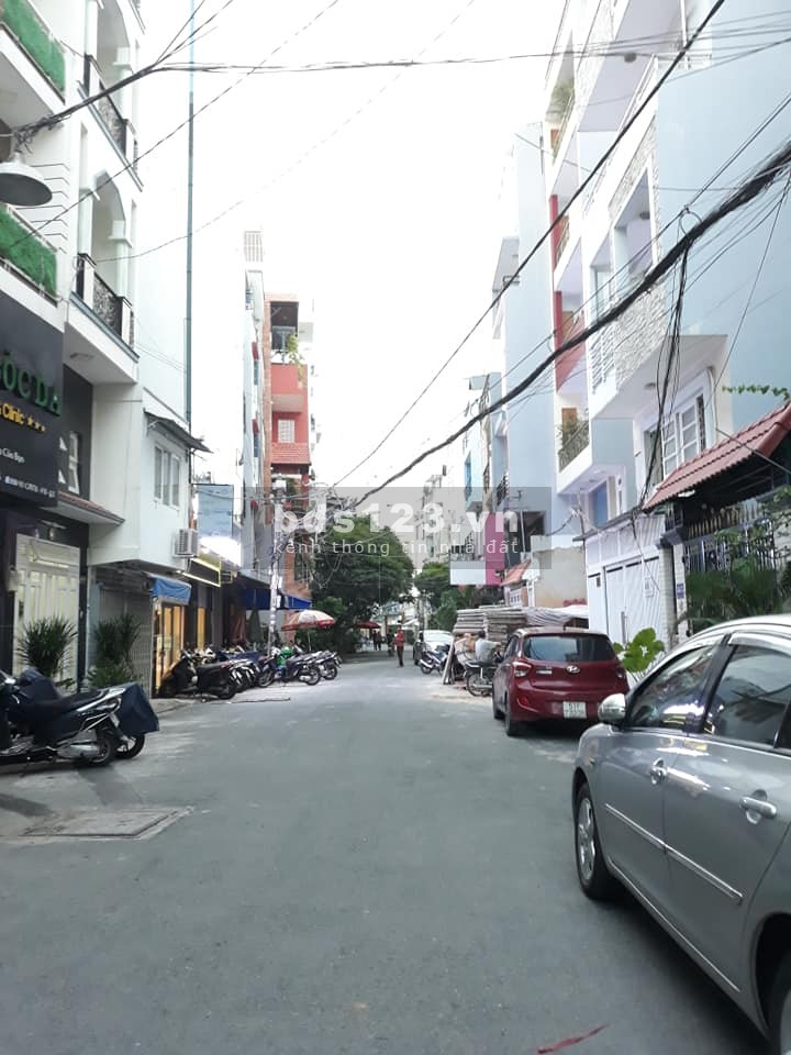 Định cư bán Gấp nhà Ngang khủng 8m, Hẻm 12m, 5 tầng, 6PN, thiết kế "phủ gỗ"