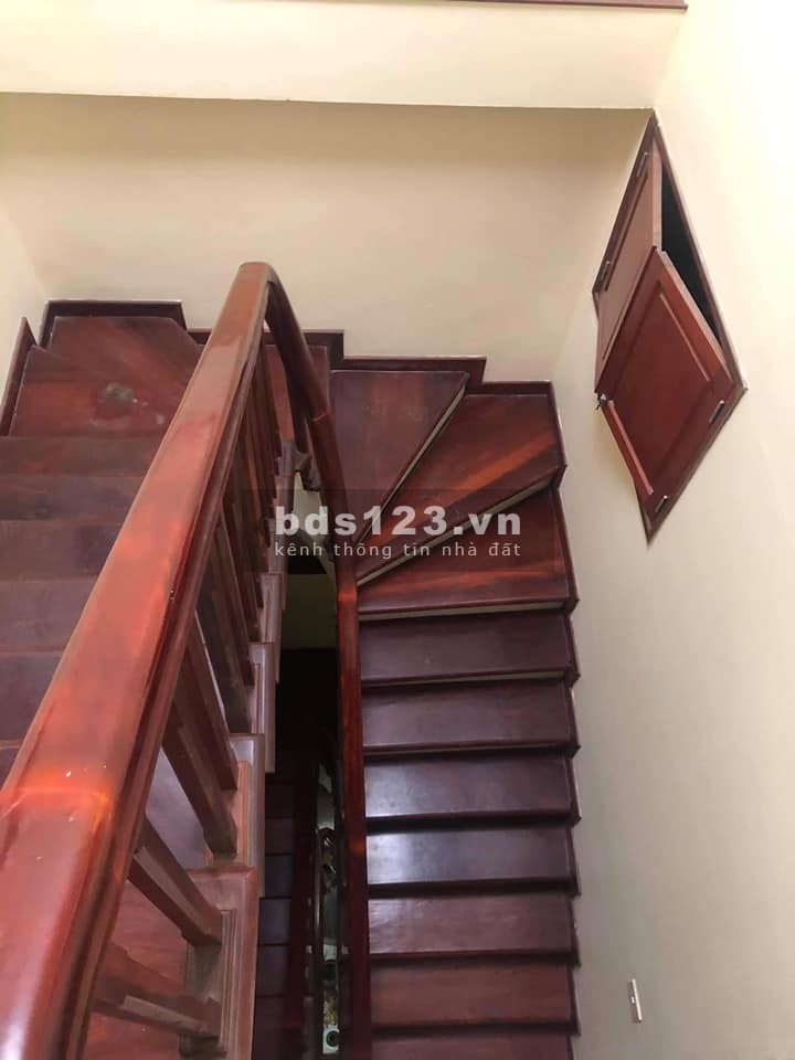 Bán nhà Liền kề Ngô Thì Nhậm Hà Đông, 5 tầng vỉa hè rộng, kinh doanh tốt, nhà đẹp, ở luôn chỉ 6 tỷ nhỉnh