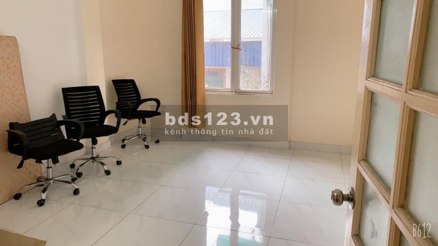 Bán nhà kinh doanh mặt ngõ Tây Sơn-Đống Đa, 27m2x5 tầng, Ô tô con đỗ cửa, 3.5 tỷ.