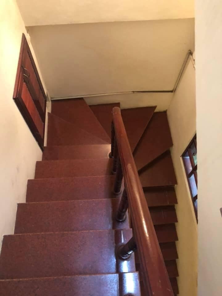 Bán nhà mặt phố Nguyễn Lương Bằng, dt 45m2, 4 tầng đúc, giá 4.x tỷ, lh 0395454603 (miễn trung gian)