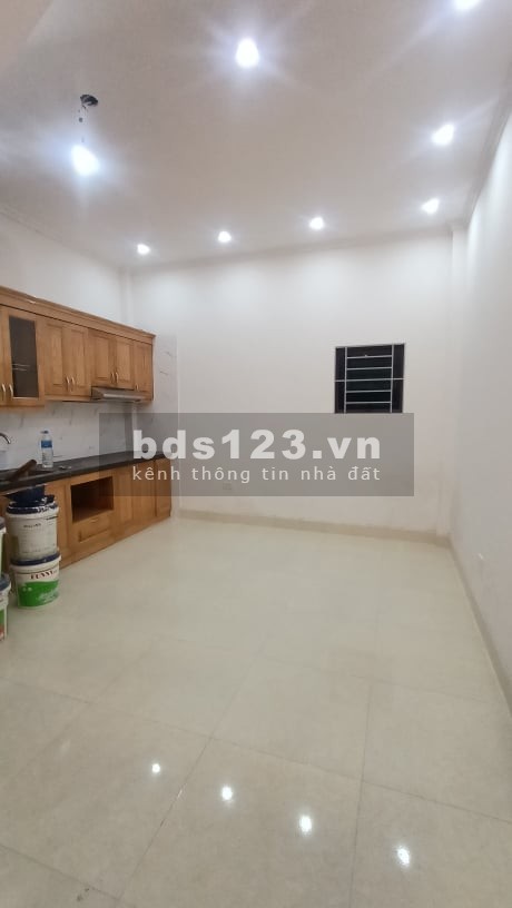 Bán nhà rẻ, đẹp Mỹ Đình, ngõ rộng, gần phố, dt 50 m2, 5 tầng, giá 4.8 tỷ