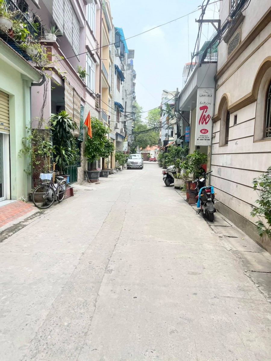 Bán gấp phố Bà Triệu Hà Đông, ô tô 40m, 4 tầng đúc, Tây Tứ Trạch, nhỉnh 4 tỷ