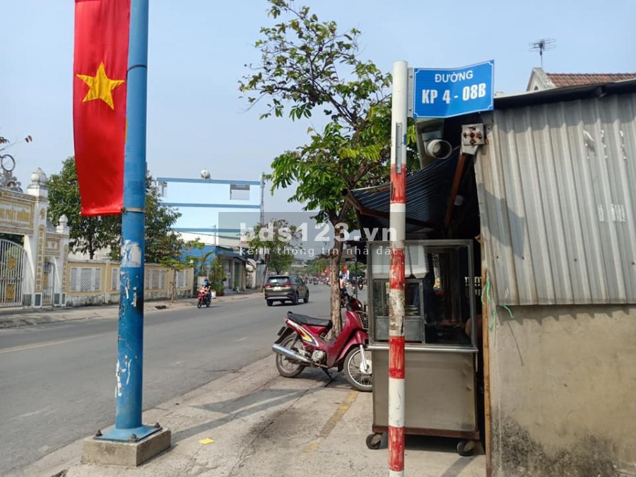 Bán đất thổ cư gần chợ Hóc Môn sổ hồng riêng, khu dân cư