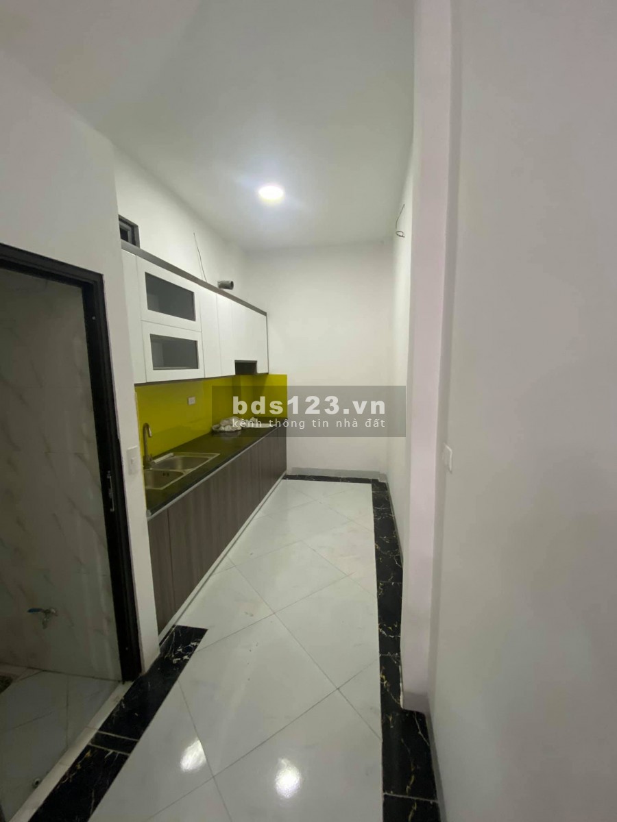 Chìa khóa trao tay, nhà mới ở ngay, NHỈNH 2.5 tỷ PHAN ĐÌNH GIÓT 35m x 5T