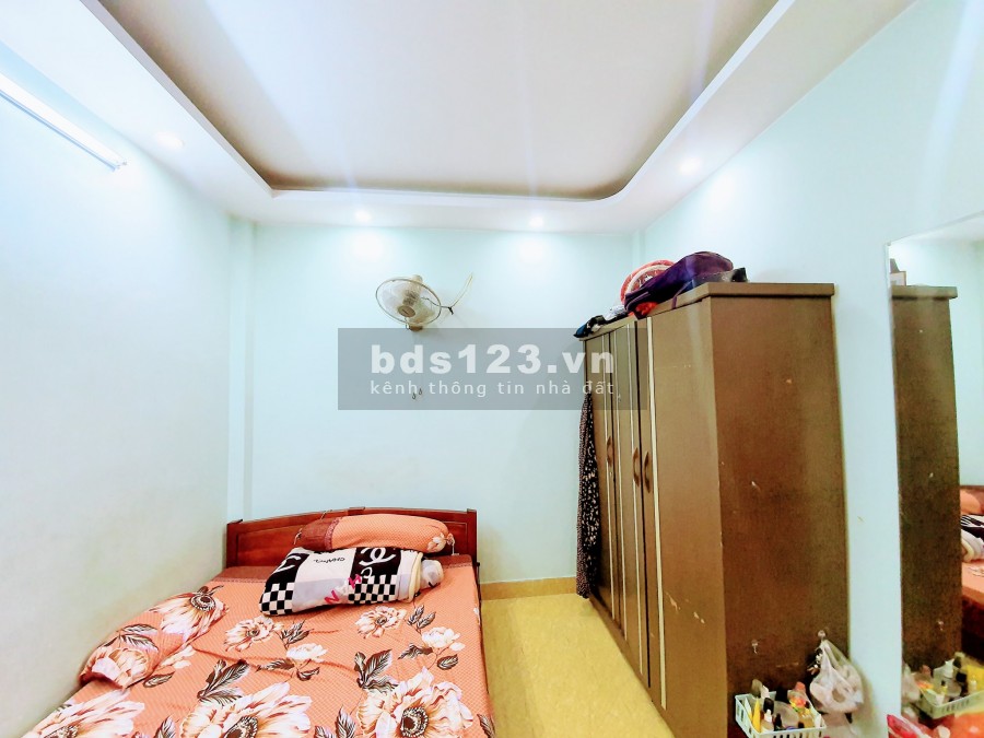 Hoàng Liệt nhà mới chủ tự xây, cách ô tô 10m, 4 tầng 44m2, chỉ 3 tỷ 3