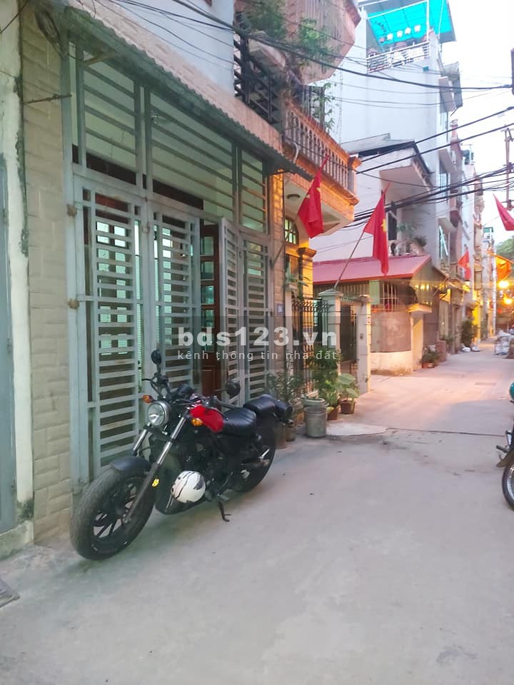Ô tô tránh, 80m2 MTx6.5m 3 tầng cũ Ngọc Thụy Long Biên