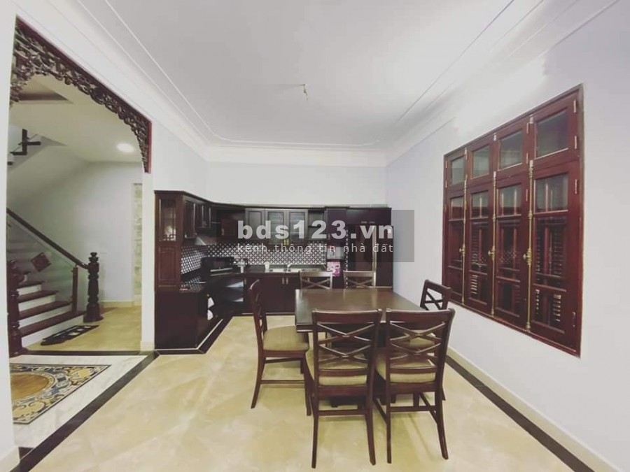 Nhà đẹp đẳng cấp lô góc 3 mặt thoáng, nội thất mới đầy đủ đồ tặng khách