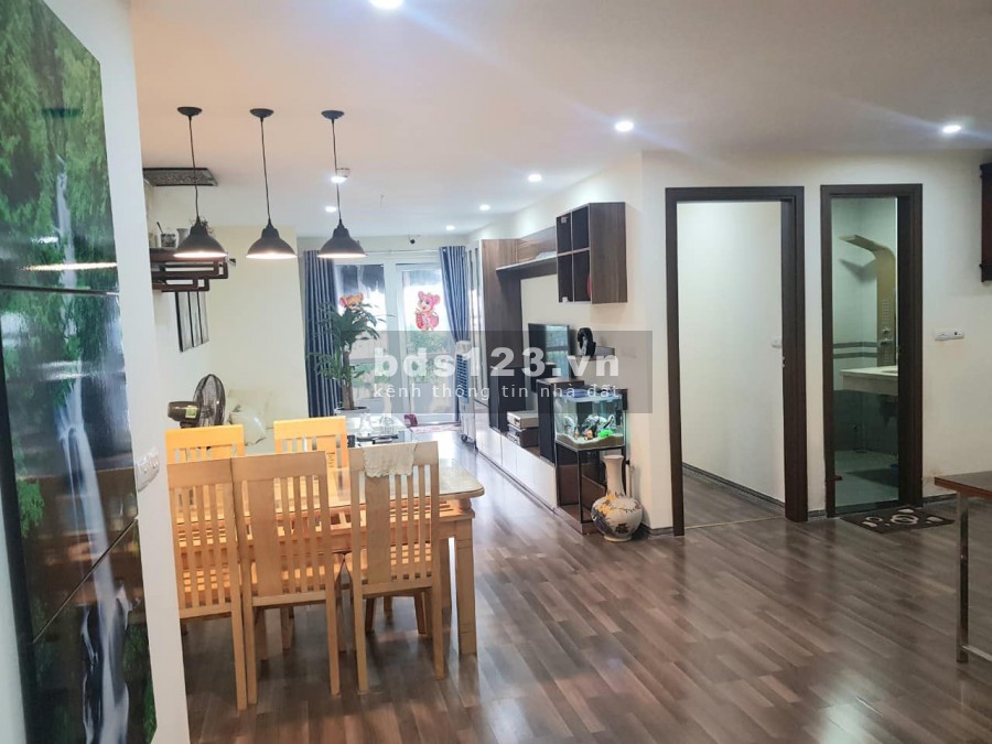 Bán căn hộ FLC 418 Quang Trung Hà Đông 106m2 3PN 2WC, giá 2,5 tỷ. LH: 0374393926