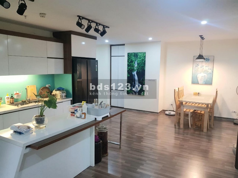 Bán căn hộ FLC 418 Quang Trung Hà Đông 106m2 3PN 2WC, giá 2,5 tỷ. LH: 0374393926