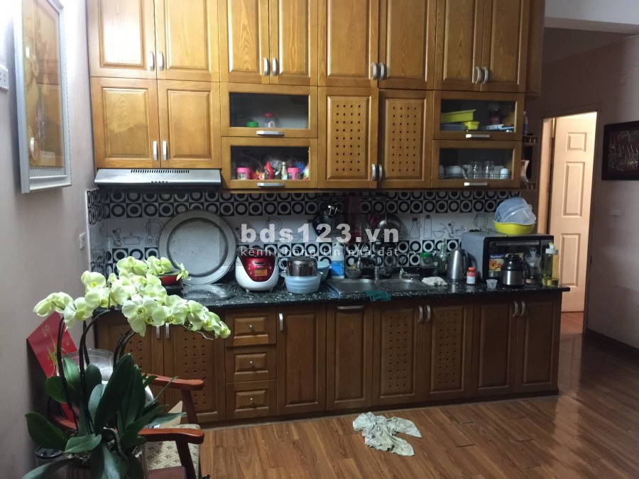Cho thuê Chung cư B14 Kim Liên Phạm Ngọc Thạch 2 ngủ đủ đồ 11 triệu/tháng. Lh 0377983070