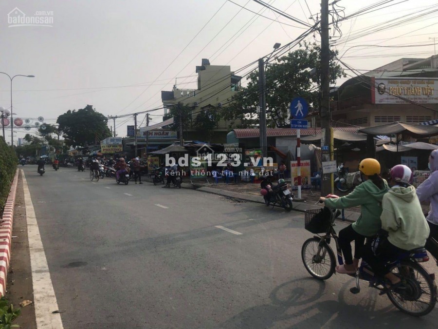 Cần bán gấp lô đất Bình Chánh, 6x22, giá 1tỷ900, cách MT Thanh Niên, SHR