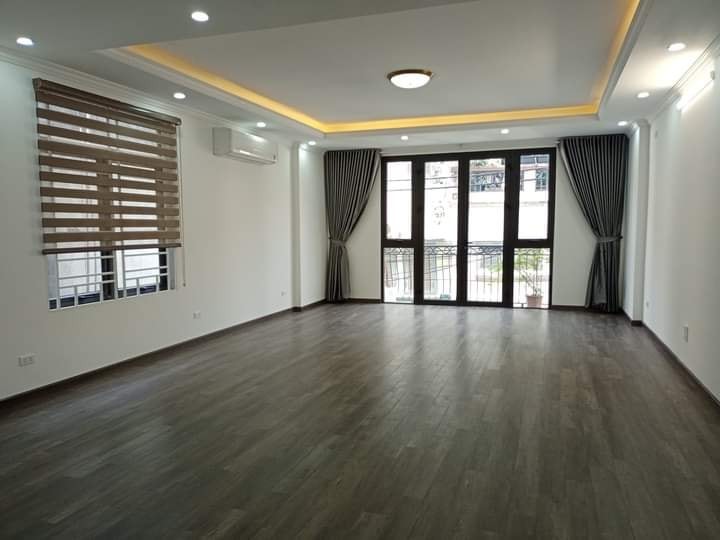 Tô Hiệu, Cầu Giấy, Mặt phố kinh doanh VIP, 150m2 6 tầng 26 tỷ vỉa hè rộng