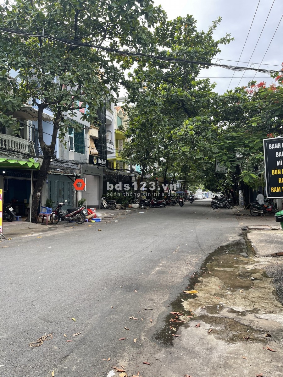 Biệt thự HXH D2 7x20m, trệt 3lầu, 7phòng. Hàng hiếm