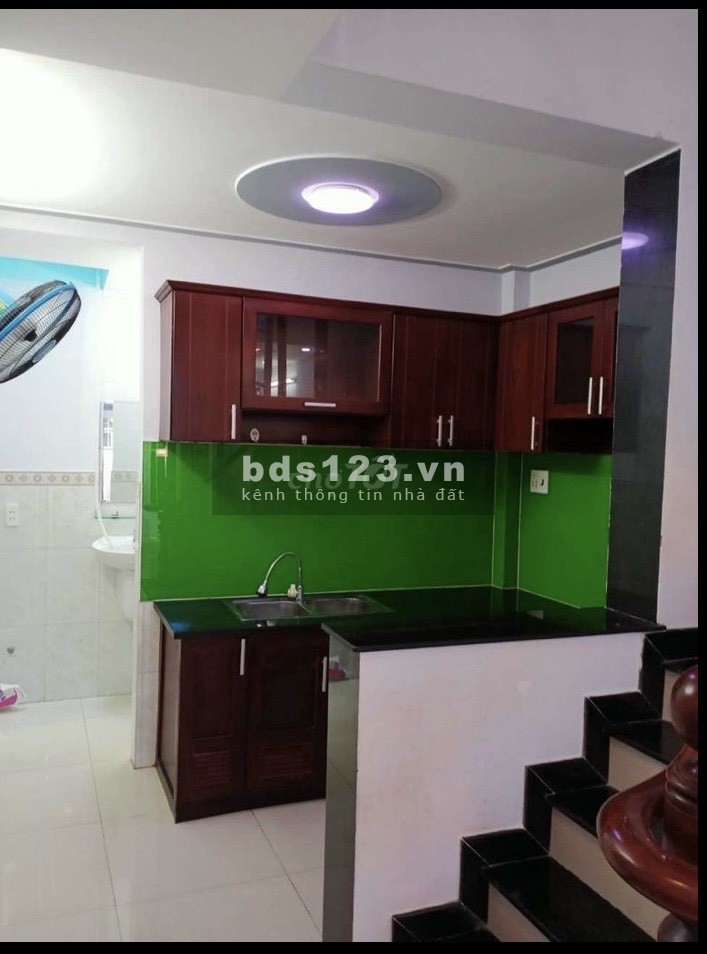 Chính chủ bán nhà đẹp 3x10 1 trệt 1 lầu tại hẻm 108 Thống Nhất P16 Q Gò Vấp