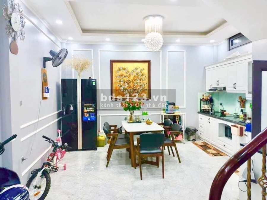 Nhà đẹp lung linh đạt tiêu chuẩn 5 sao tặng nội thất xịn Giá 6.1 tỷ