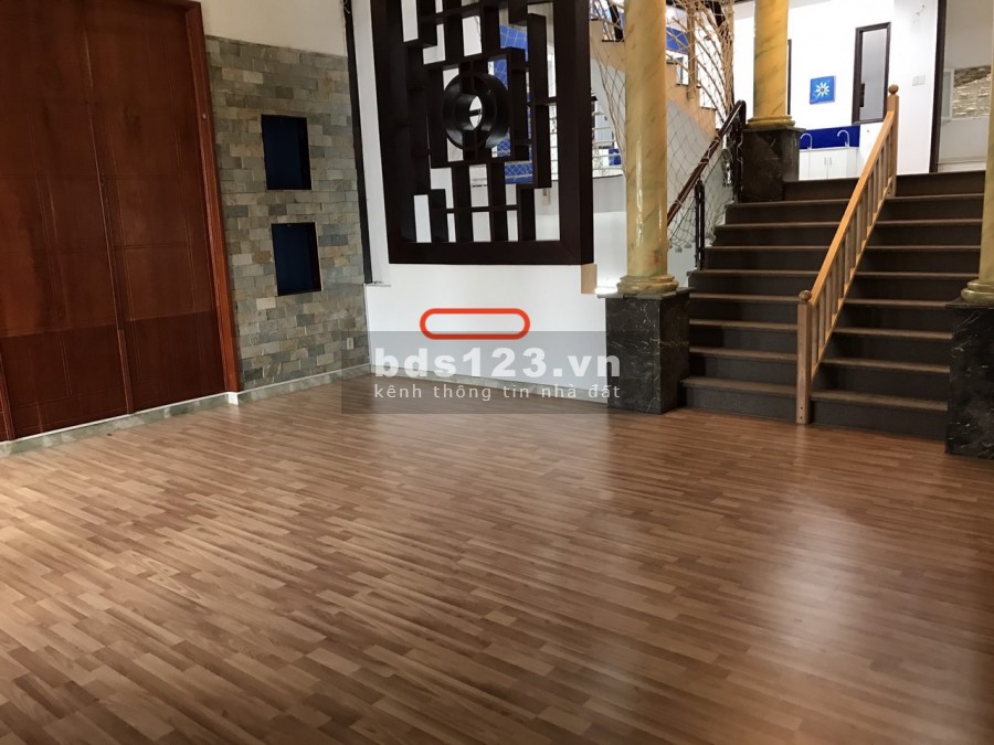 Biệt thự HXH D2 7x20m, trệt 3lầu, 7phòng. Hàng hiếm