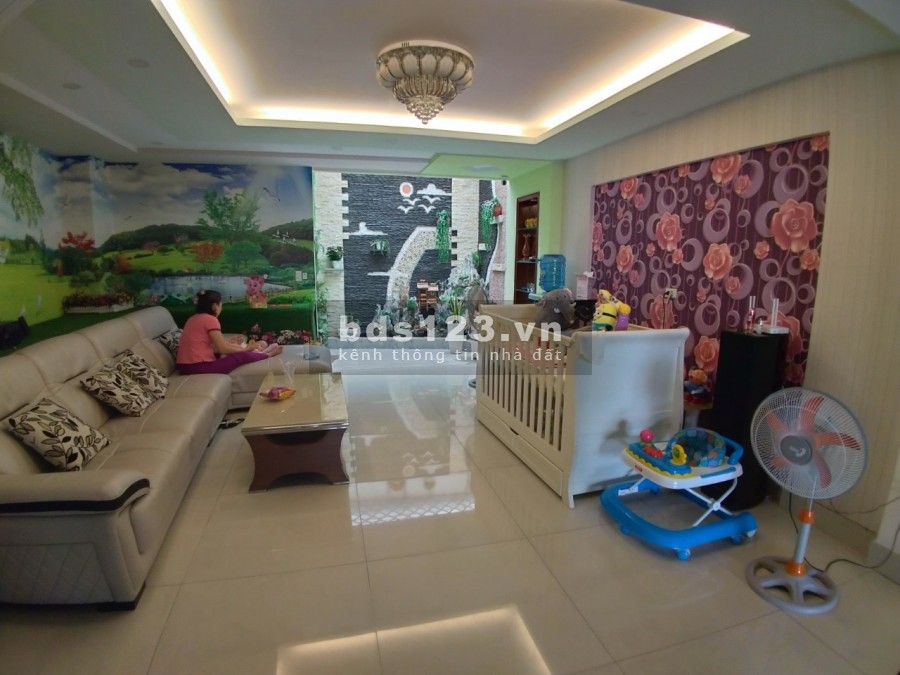 Siêu phẩm MT Phan Chu Trinh P2 Q Bình Thạnh 4x20m KC: 4T Giá Bán:14 Tỷ