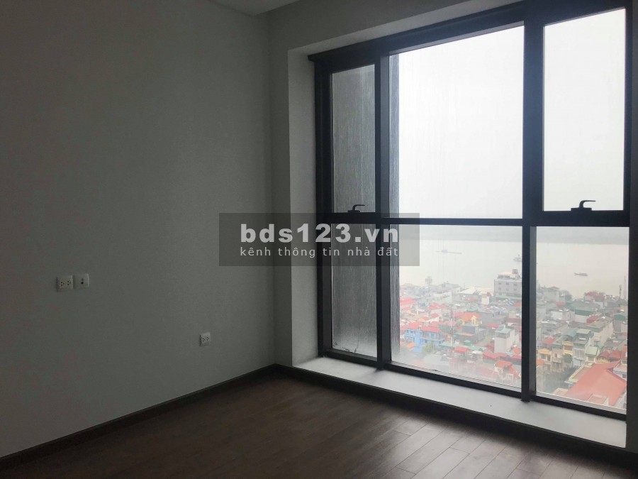 Cho thuê căn hộ 2PN đồ cơ bản, view thoáng mát tại Sun Ancora