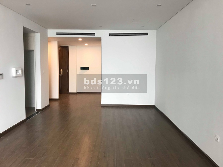 Cho thuê căn hộ 2PN đồ cơ bản, view thoáng mát tại Sun Ancora