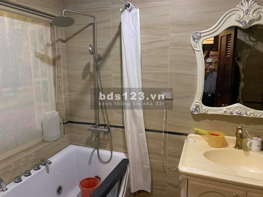 Nhà đẹp siêu sang 6 tầng, thang máy Nguyễn Khánh TOàn, ngõ thông, ô tô tránh, tiện ích đỉnh