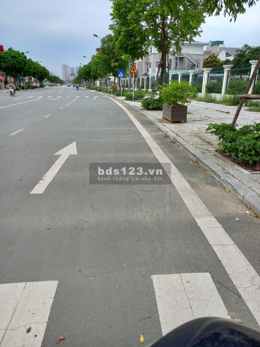 Bán Nhà Quang Trung Hà Đông, lô góc, ô tô, 46m, 3 tầng, giá 3 tỷ