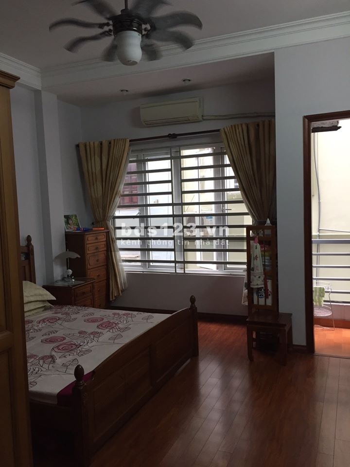Bán gấp CHCC Thăng Long Garden 250 Minh Khai giá 1.7 tỷ, 74m2.