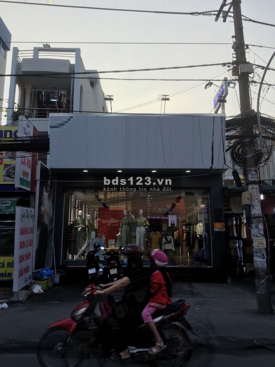 Nguyễn Trọng Tuyển DT: 6,9 X 21 cấp 4. Tuyến đ.lớn KD