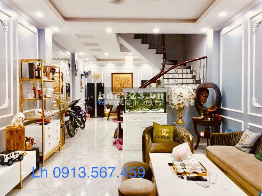 Nhà đẹp lung linh đạt tiêu chuẩn 5 sao tặng nội thất xịn Giá 6.1 tỷ