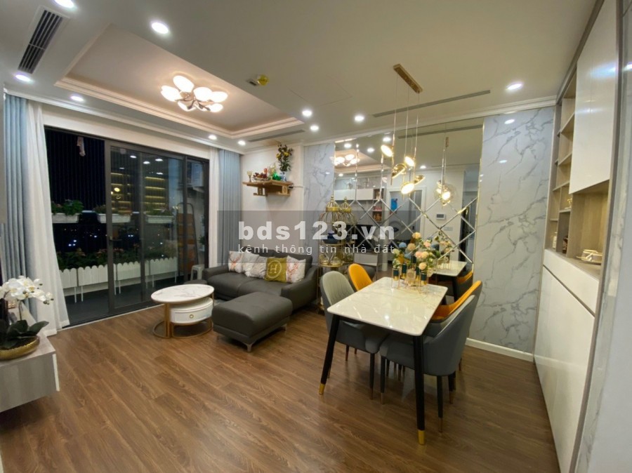 Bán căn hộ Sunshine Riverside, tầng cao, view nội khu, nội thất đẹp, 2 ngủ, giá 2.8 Tỷ có thương lượng - Lh: 0972933496
