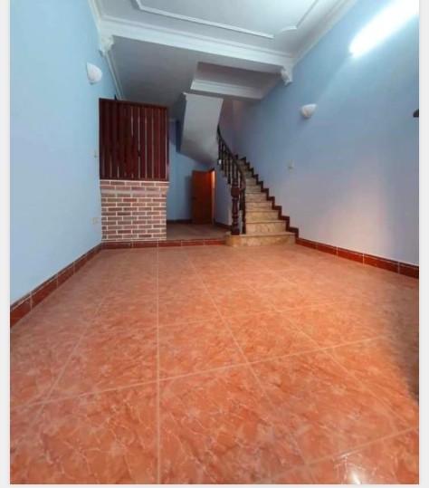Bán nhà riêng Mễ Trì Thượng phường Mễ Trì, Nam Từ Liêm, 5 tầng, dt 40m2, ô tô đổ cửa giá 3.1 tỷ