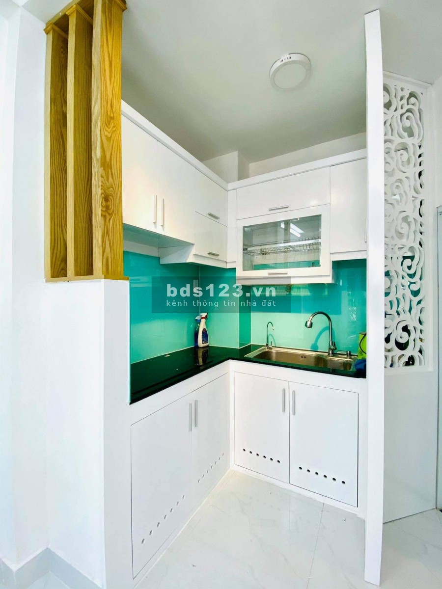Bán nhà Tô Hiến Thành, 3 tầng, yên tĩnh, giá chỉ 3 tỷ 200 triệu