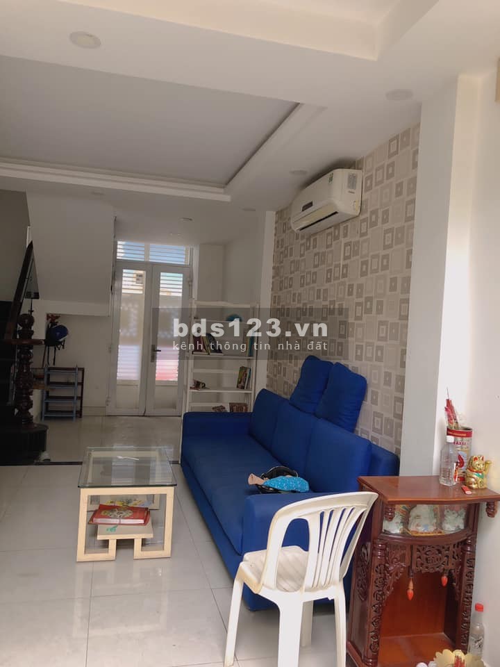 Bán nhà Lý Tháí Tổ, Quận 10, 4 tầng, 3x7.5 chỉ 3 tỷ 450 triệu