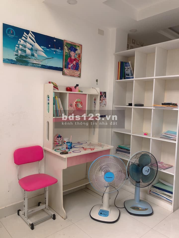 Bán nhà Lý Tháí Tổ, Quận 10, 4 tầng, 3x7.5 chỉ 3 tỷ 450 triệu