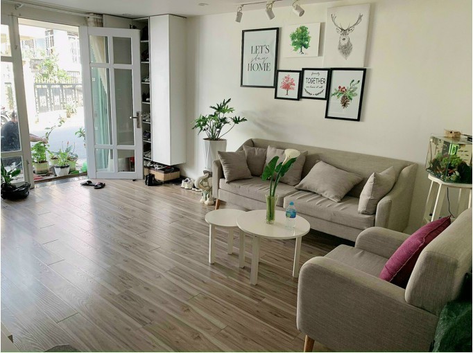 Bán nhà Đồng Tâm giá 8tỷ1, mặt tiền đường lớn dễ kiếm, lh 0988623909