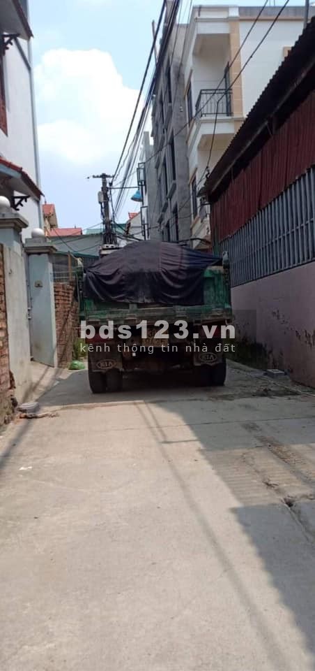 Bán nhanh nhà phố Bát Khối, ô tô đổ cửa, ngõ thông, dt 50m2, 3 tầng, giá 2.65 tỷ