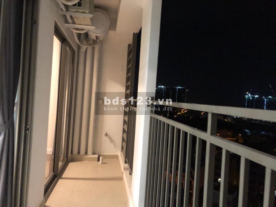 Cho thuê căn 2PN chung cư The Sun Avenue, nội thất cơ bản như hình - cách trung tâm 10p