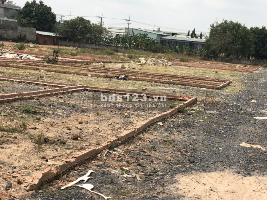Chính chủ cần bán gấp lô đất 48m2 ở vĩnh lộc B