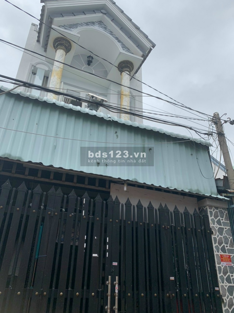 Chính chủ cần bán gấp nhà Hốc Môn 76.5m2 giá 1 tỷ 370