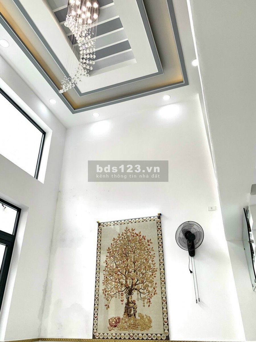 Nhà mới cần bán khách muốn xem nhà liên hệ 0976749626