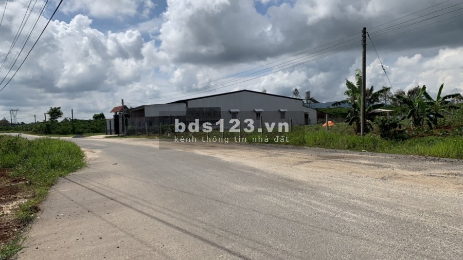 BÁN 2056M2 đất đẹp làm kho xưởng ngay khu Công Nghiệp Phước Bình