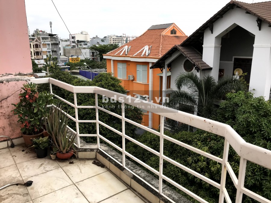 Cần tìm 1 bạn nữ ở ghép Phan Xích Long, Bình Thạnh