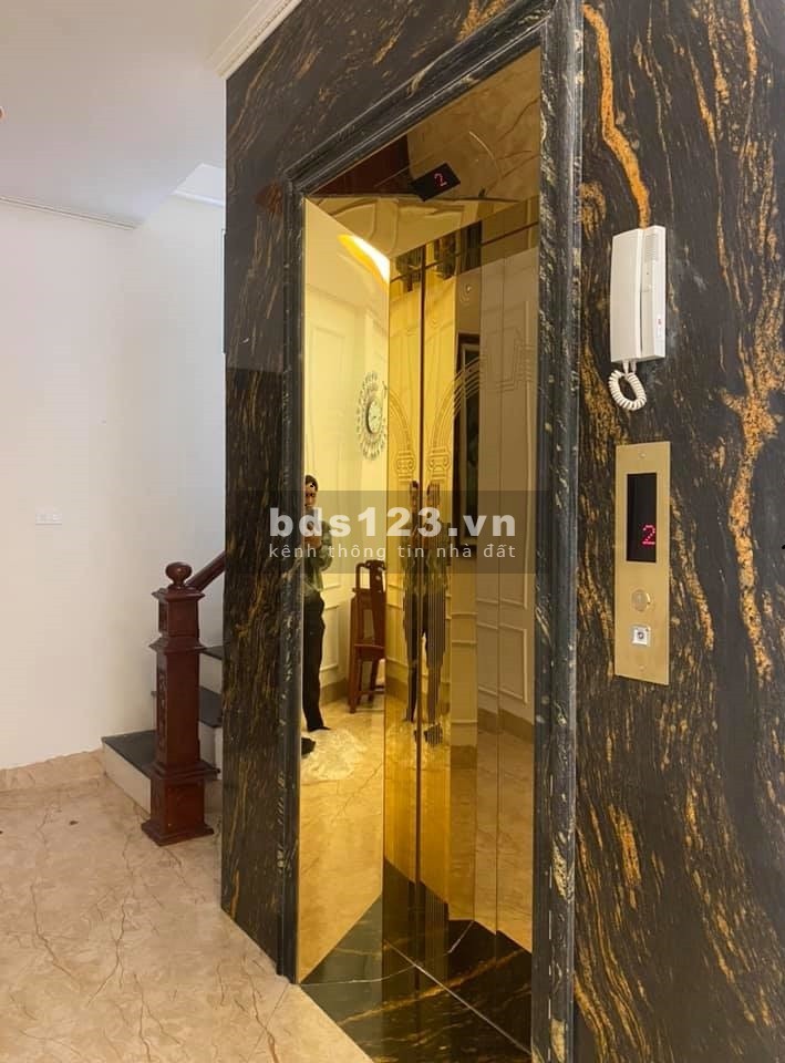 Bán nhà Tây Hồ, Thang máy 65m x 7tầng, 16tỷ 0375469720
