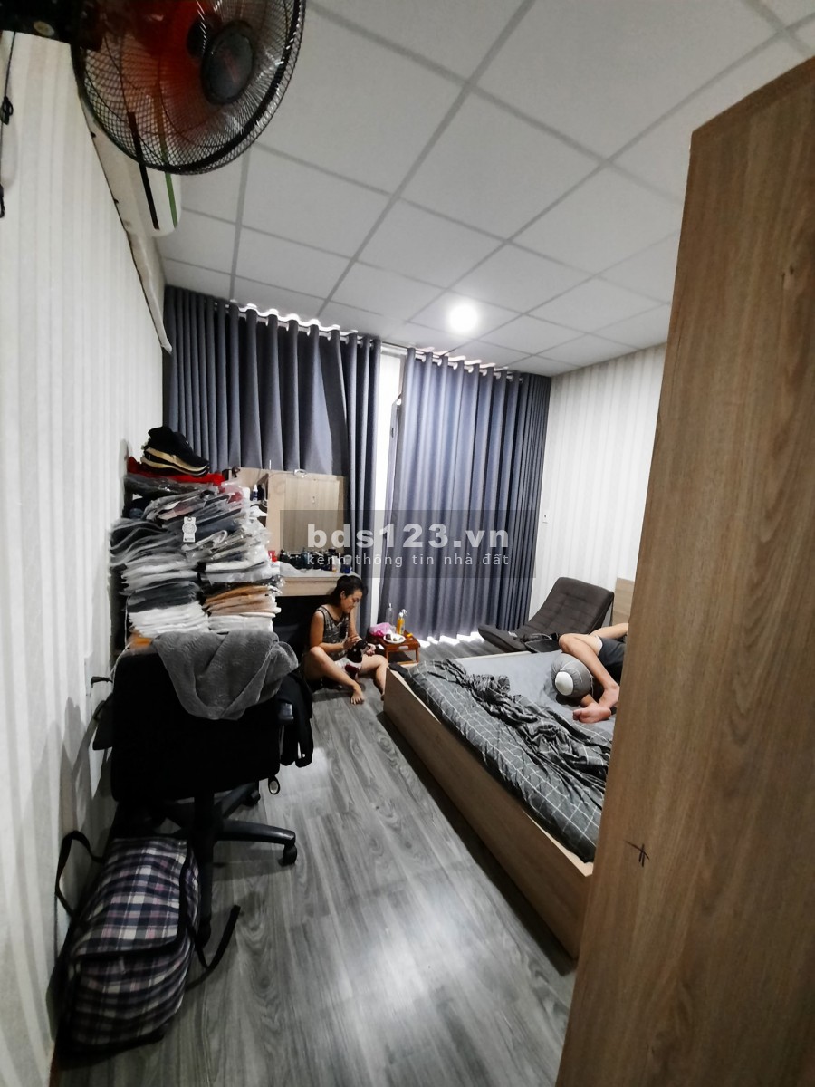 Nhà 2 mặt tiền không lộ giới, khu Vip Bàu Cát, 3 tầng chỉ 4.6 tỷ