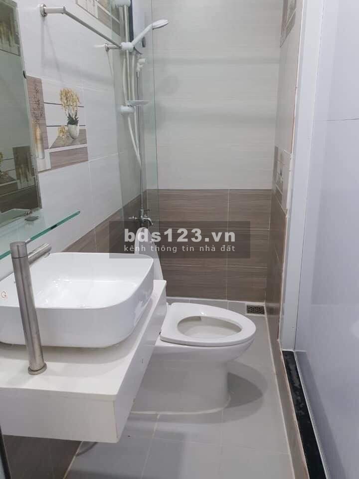 Bán nhà mới hẻm ba gác thẳng đẹp, Đồng Đen, Tân Binh, giá chỉ 4.1 tỷ