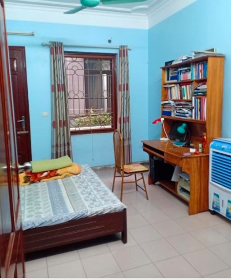 Bán nhà riêng Mễ Trì Thượng phường Mễ Trì, Nam Từ Liêm, 5 tầng, dt 40m2, ô tô đổ cửa giá 3.1 tỷ