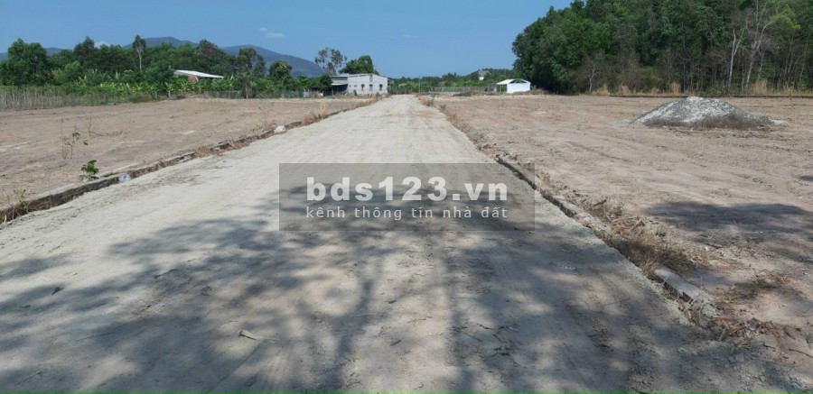 Đầu tư bất động sản liền kề khu công nghiệp chỉ với giá 7tr/m2