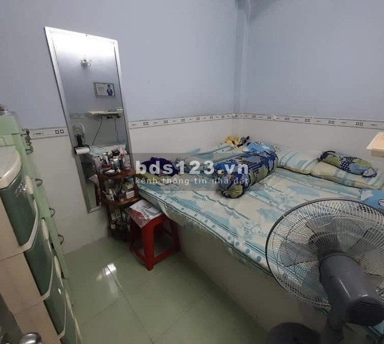 Bán nhà Nguyễn Thị Nhỏ, 17m2, ngang 5.5m, hẻm ba gác, Tân bình, giá 1.93 tỷ.