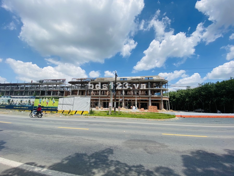 Bán nhà xây sẵn dự án Century city Bình sơn Long Thành
